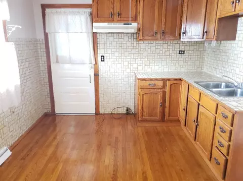 321 Cleveland St, Gary, IN 46404 photo 29