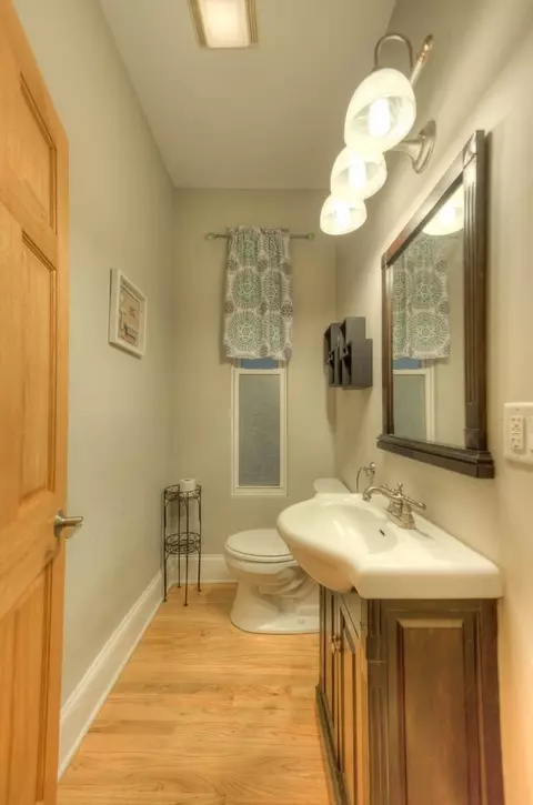 3324 Clinton Ave, Berwyn, IL 60402 photo 10