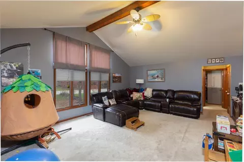 8579 Burr St, Crown Point, IN 46307 photo 4