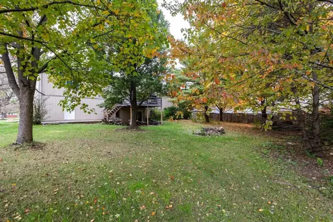 8579 Burr St, Crown Point, IN 46307 photo 22