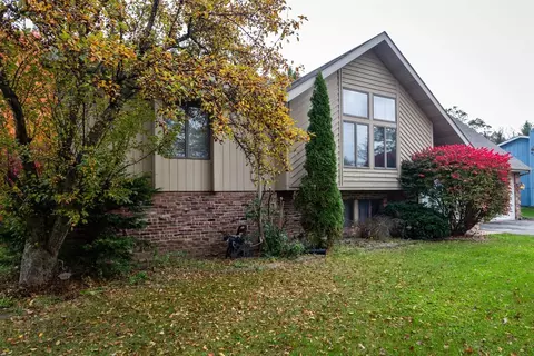 8579 Burr St, Crown Point, IN 46307 photo 3