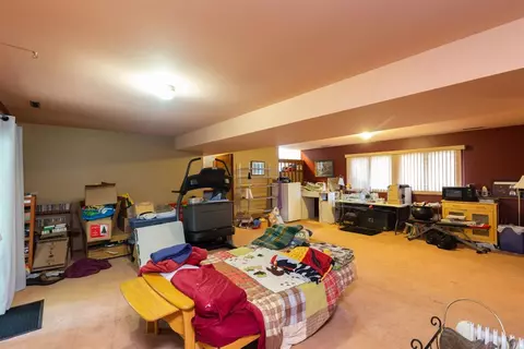 8579 Burr St, Crown Point, IN 46307 photo 15