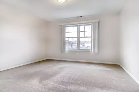 537 Cambridge Ct #2D, Munster, IN 46321 photo 14