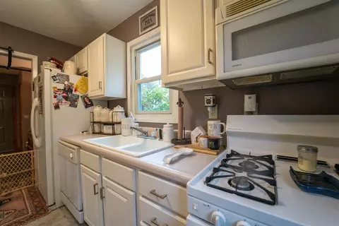 1112 E 39th Pl, Griffith, IN 46319 photo 2