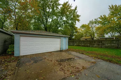 1112 E 39th Pl, Griffith, IN 46319 photo 17