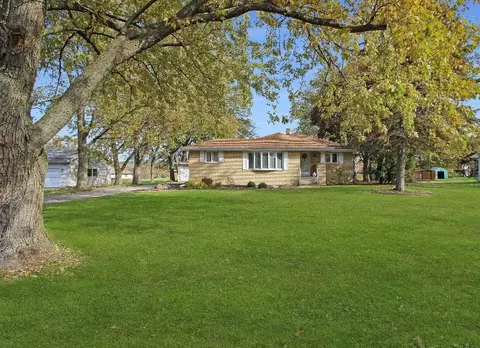 9021 Bryan St, Crown Point, IN 46307 photo 3