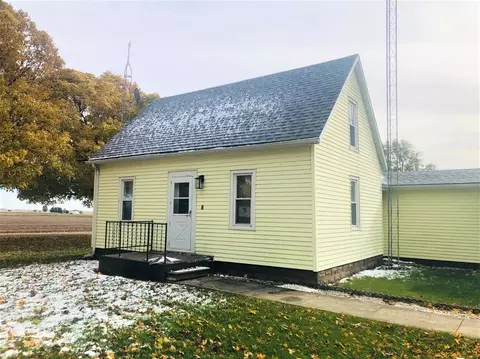 308 E 3rd St, Earl Park, IN 47942 photo 4