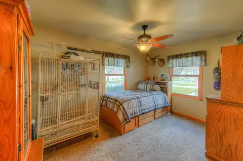 227 N Dwiggins St, Griffith, IN 46319 photo 14
