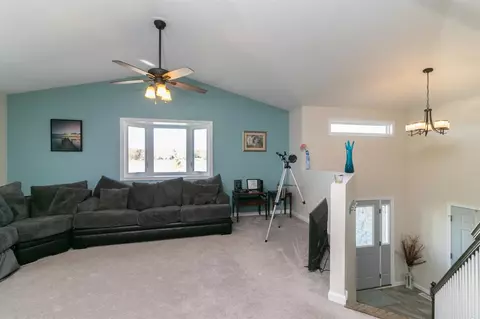 241 Coyote Trl, Kouts, IN 46347 photo 5