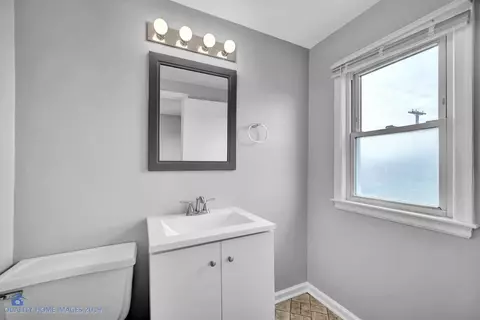 2140 Davis Ave, Whiting, IN 46394 photo 10
