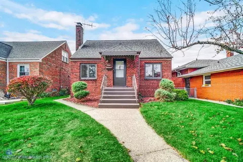 2140 Davis Ave, Whiting, IN 46394 photo 1