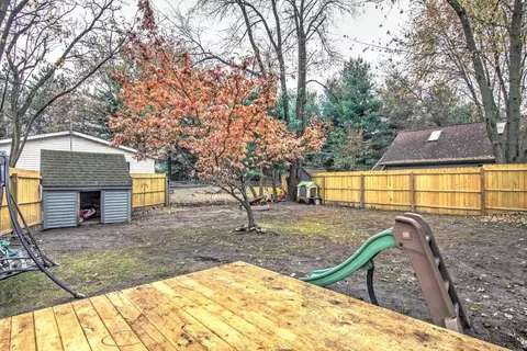 9626 Middlesex Rd, De Motte, IN 46310 photo 23