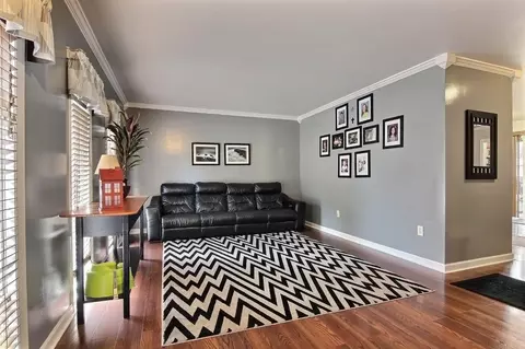 9626 Middlesex Rd, De Motte, IN 46310 photo 5