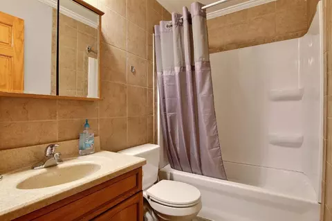 9626 Middlesex Rd, De Motte, IN 46310 photo 7