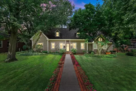 8034 Forest Ave, Munster, IN 46321 photo 1