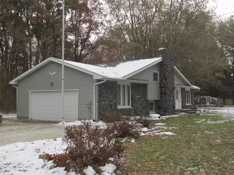 401 N Walnut St, Hamlet, IN 46532 photo 22