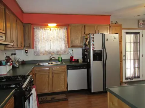 401 N Walnut St, Hamlet, IN 46532 photo 6