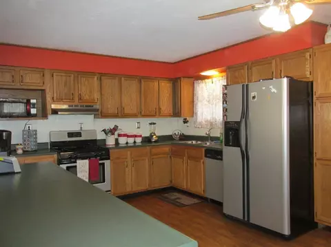 401 N Walnut St, Hamlet, IN 46532 photo 5