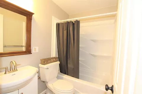401 Strongbow Trl, Porter, IN 46304 photo 13