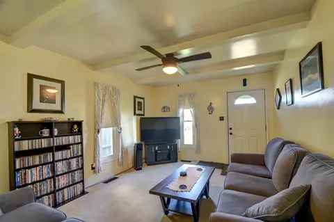 559 E Anderson St, Crown Point, IN 46307 photo 5