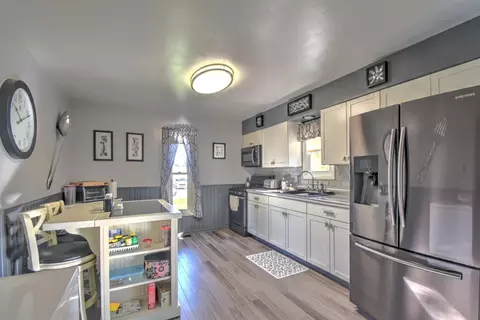559 E Anderson St, Crown Point, IN 46307 photo 7