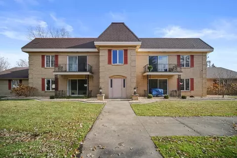 1331 Brookside Dr #2, Munster, IN 46321 photo 1