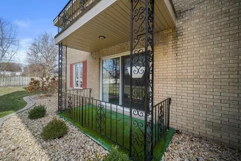 1331 Brookside Dr #2, Munster, IN 46321 photo 20