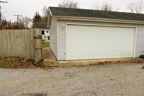 516 W Elm St, Griffith, IN 46319 photo 26