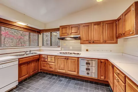 4 Crest Dr, Dune Acres, IN 46304 photo 9