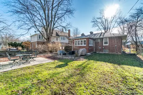 239 Beverly Pl, Munster, IN 46321 photo 25