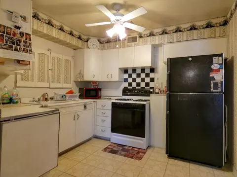 6511 Ash Pl, Gary, IN 46403 photo 4