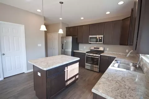 2306 Dowling St, Valparaiso, IN 46385 photo 8