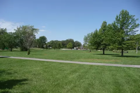 3120 Devonshire Cir, Crown Point, IN 46307 photo 15