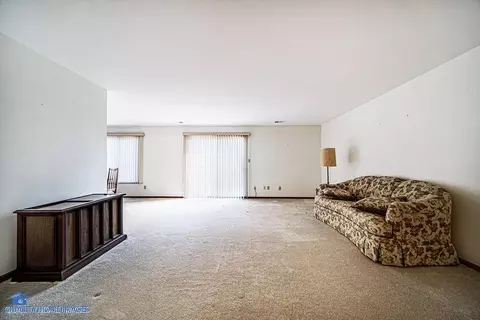 1213 Tuckahoe Pl #1B, Munster, IN 46321 photo 3