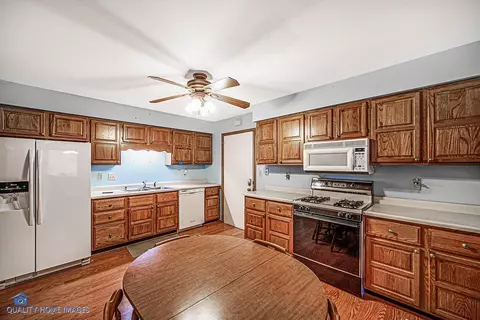 1213 Tuckahoe Pl #1B, Munster, IN 46321 photo 9