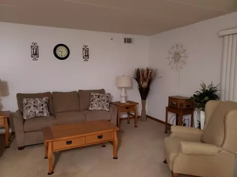 107 Swan Dr #2-E, Dyer, IN 46311 photo 12