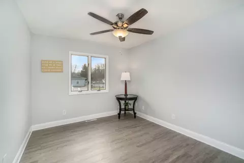 4612 Ralston Pl, Griffith, IN 46319 photo 17