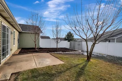 1811 E 105th Pl, Crown Point, IN 46307 photo 22