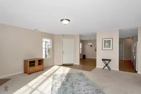 1811 E 105th Pl, Crown Point, IN 46307 photo 6