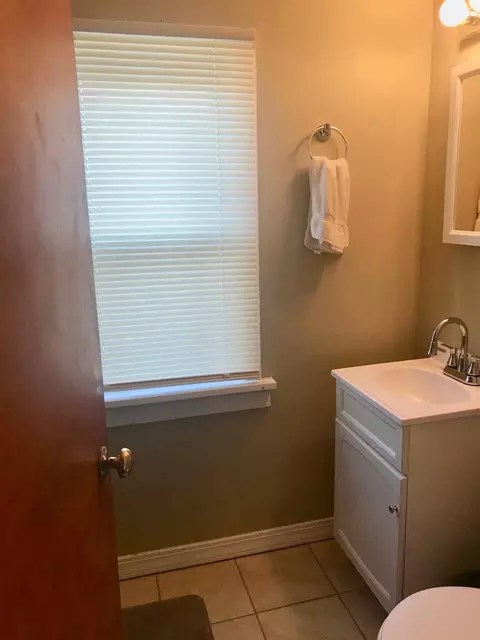 3765 Pierce St, Gary, IN 46408 photo 11