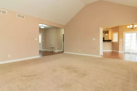 9761 Meadow Rose Ln, Saint John, IN 46373 photo 7