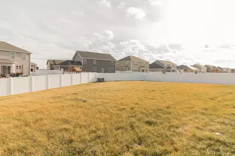 9761 Meadow Rose Ln, Saint John, IN 46373 photo 32