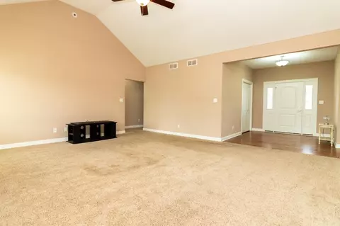 9761 Meadow Rose Ln, Saint John, IN 46373 photo 6
