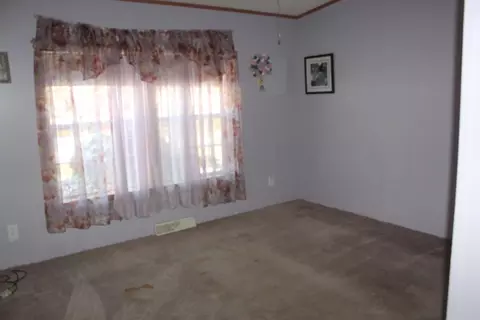208 W Walnut St, Morocco, IN 47963 photo 22