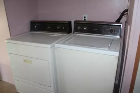 208 W Walnut St, Morocco, IN 47963 photo 14