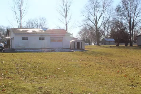 208 W Walnut St, Morocco, IN 47963 photo 31