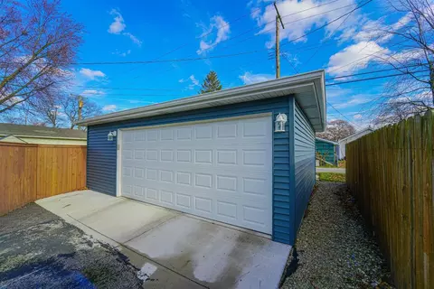 309 N Lafayette St, Griffith, IN 46319 photo 2