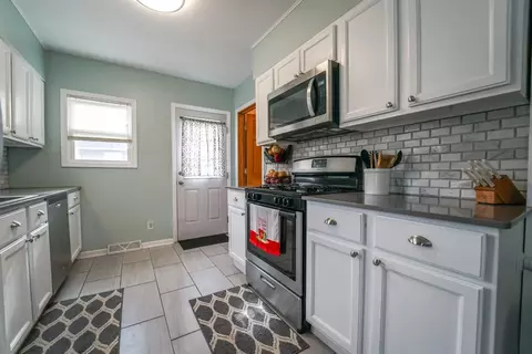 309 N Lafayette St, Griffith, IN 46319 photo 3