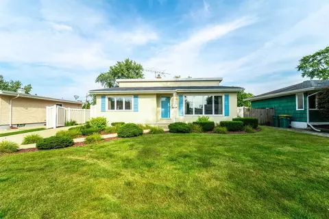 7941 Monroe Ave, Munster, IN 46321 photo 1