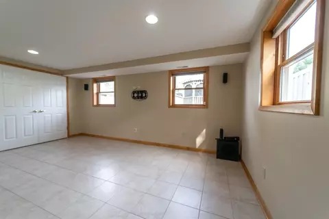7941 Monroe Ave, Munster, IN 46321 photo 14
